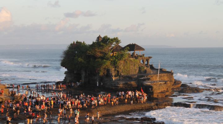 Bali Trip Host Tour - Bedugul & Tanah Lot Tour
